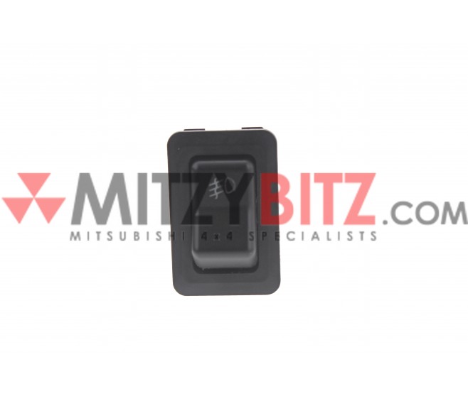 FRONT FOG LAMP SWITCH FOR A MITSUBISHI L400 - PD4W