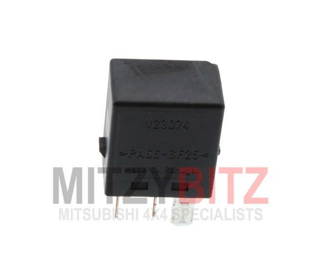 4 PIN MULTI USE RELAY MB953382 FOR A MITSUBISHI H60,70# - SWITCH & CIGAR LIGHTER