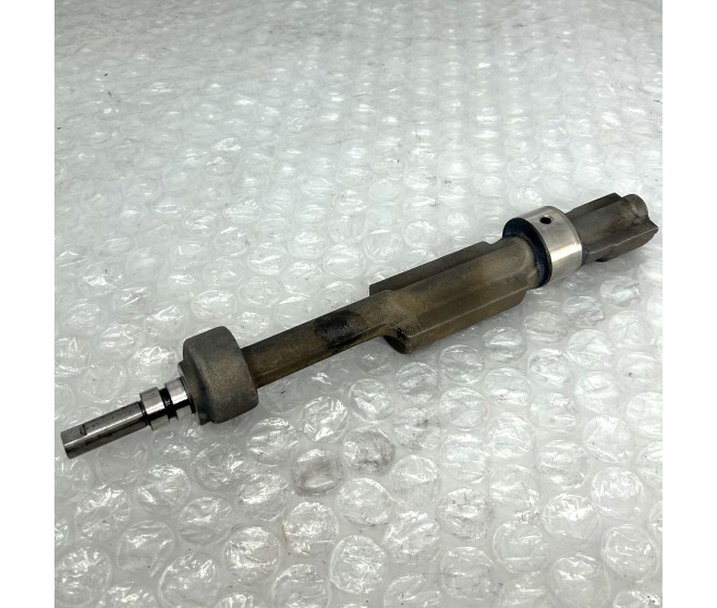 BALANCE SHAFT LEFT FOR A MITSUBISHI DELICA SPACE GEAR/CARGO - PA5V