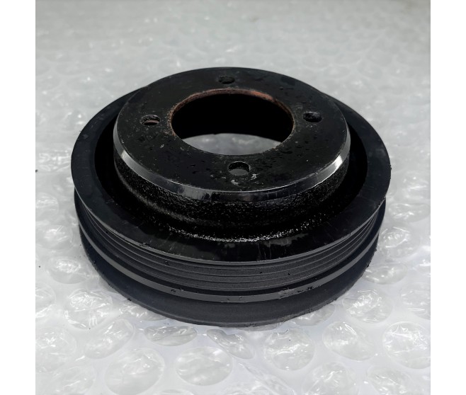 OUTER CRANK SHAFT PULLEY FOR A MITSUBISHI NATIVA - K94W