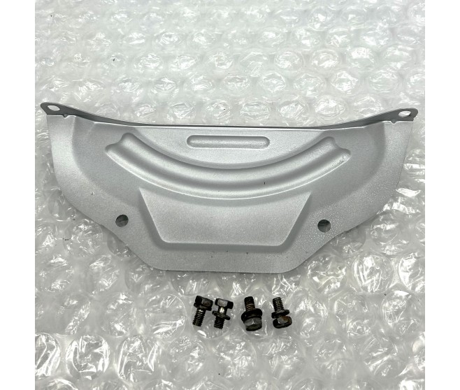 FLYWHEEL HOUSING FRONT LOWER COVER FOR A MITSUBISHI L200 - K77T