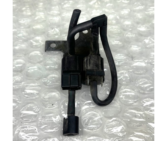 EMISSION SOLENOID VALVE FOR A MITSUBISHI DELICA SPACE GEAR/CARGO - PD8W