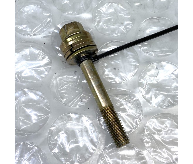 FUEL INJECTION NOZZLE BOLT FOR A MITSUBISHI V78W - 3200D-TURBO/LONG WAGON<01M-> - GLX(NSS4/EURO3),S5FA/T S.AFRICA / 2000-02-01 - 2006-12-31 - 