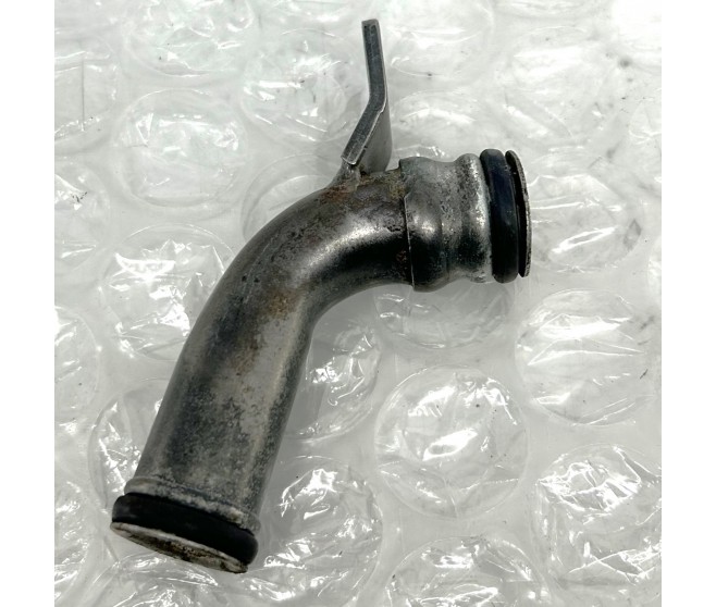 THERMOSTAT WATER BY-PASS PIPE FOR A MITSUBISHI V60,70# - THERMOSTAT WATER BY-PASS PIPE