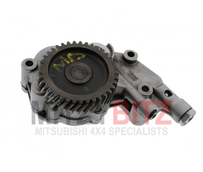 ENGINE OIL PUMP AND CLOCK SPRING SQUIB FOR A MITSUBISHI GENERAL (EXPORT) - LUBRICATION