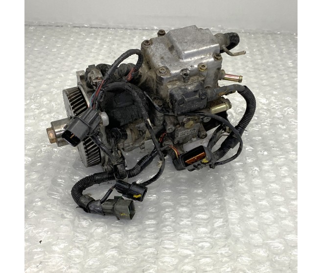 FUEL INJECTION PUMP - 3.2 DID 2000-2001 MODELS ONLY FOR A MITSUBISHI V68W - 3200D-TURBO/SHORT WAGON<01M-> - GL(NSS4),5FM/T LHD / 2000-02-01 - 2006-12-31 - FUEL INJECTION PUMP