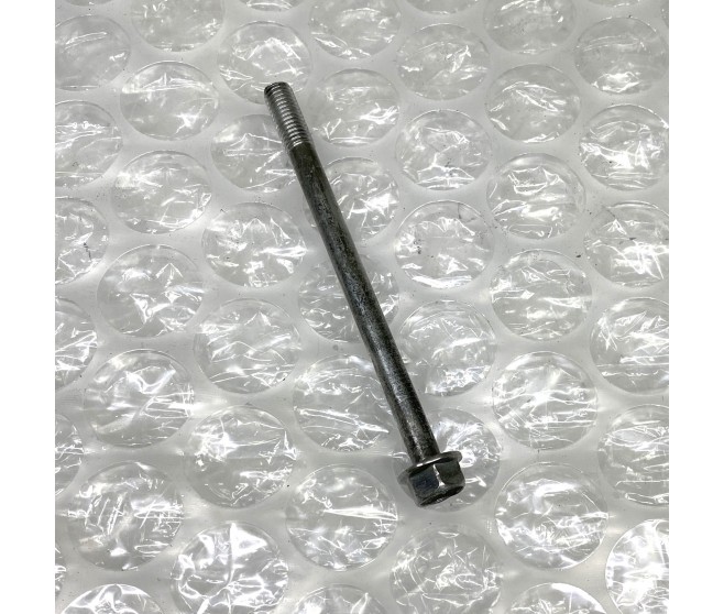 AC PULLEY BOLT FOR A MITSUBISHI PAJERO/MONTERO - V23W