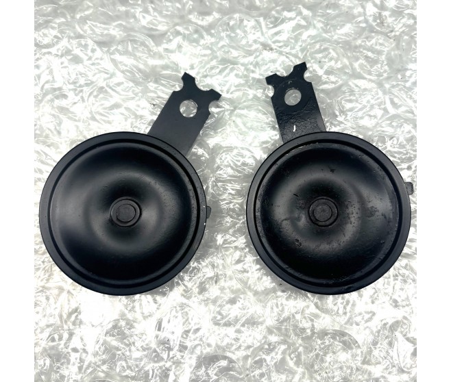 HIGH AND LOW TONE HORN FOR A MITSUBISHI L200,L200 SPORTERO - KB4T