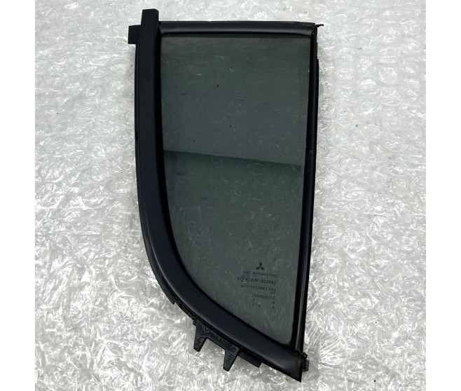 QUARTER GLASS REAR RIGHT FOR A MITSUBISHI L200,L200 SPORTERO - KB8T