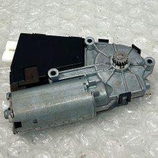 SUNROOF DRIVE MOTOR