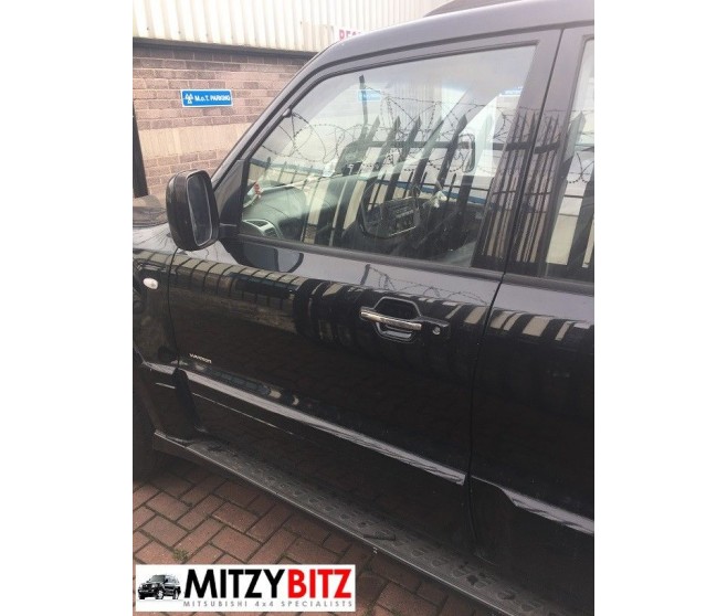 BLACK FRONT LEFT BARE DOOR PANEL ONLY FOR A MITSUBISHI PAJERO - V77W