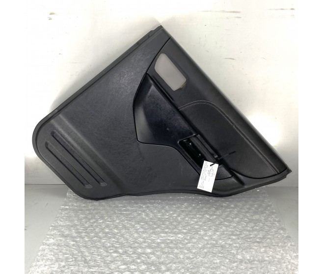 DOOR CARD REAR RIGHT FOR A MITSUBISHI PAJERO PININ/MONTERO IO - H77W