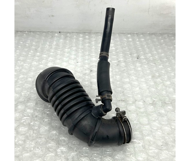 AIR CLEANER BOX TO TURBO HOSE PIPE FOR A MITSUBISHI KJ-L# - AIR CLEANER