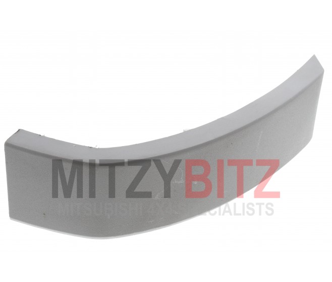FRONT LEFT DASH SIDE GLOVE BOX PANEL TRIM FOR A MITSUBISHI KA,B0# - I/PANEL & RELATED PARTS