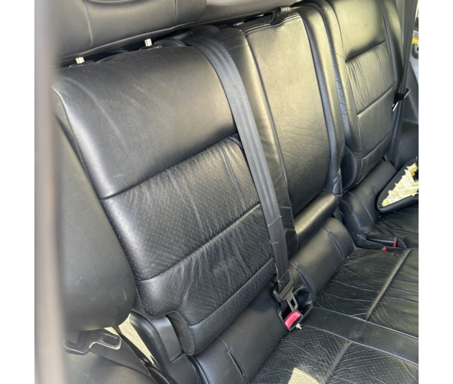 REAR SEATS FOR A MITSUBISHI V78W - 3200D-TURBO/LONG WAGON<01M-> - GLS(NSS4/EURO3),5FM/T RHD / 2000-02-01 - 2006-12-31 - REAR SEATS