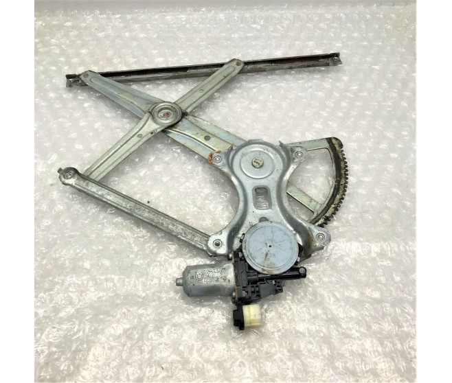 WINDOW REGULATOR AND MOTOR FRONT RIGHT  FOR A MITSUBISHI NATIVA/PAJ SPORT - KG4W