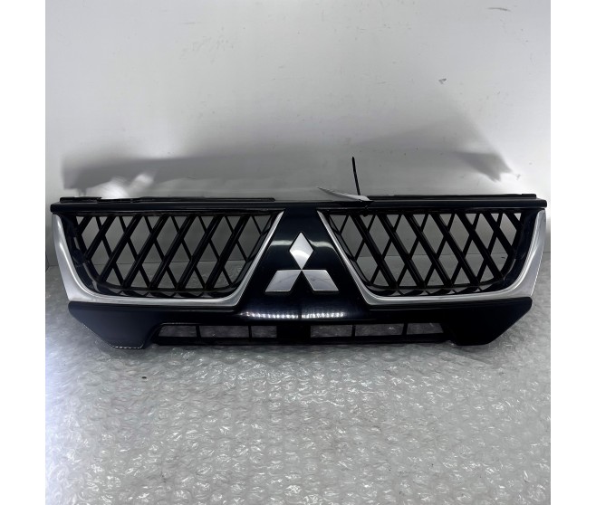 RADIATOR GRILLE FOR A MITSUBISHI GENERAL (BRAZIL) - BODY