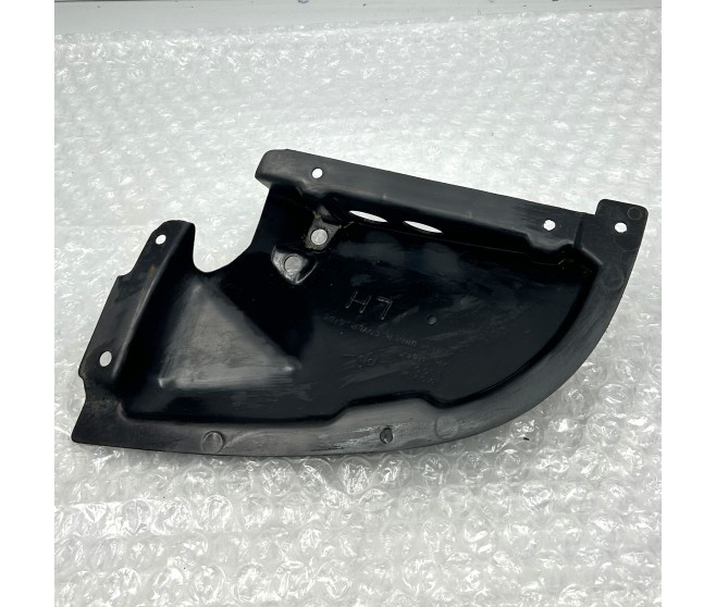 ENGINE ROOM SIDE COVER LEFT MR121017 FOR A MITSUBISHI PD3W - 2000/4WD/SHORT(WAGON)<95M-> - GLX(4WD),5FM/T LHD / 1994-06-01 - 2005-06-30 - ENGINE ROOM SIDE COVER LEFT MR121017