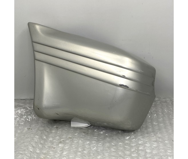 LEFT REAR BUMPER CORNER FOR A MITSUBISHI V26W - 2800D-TURBO/SHORT WAGON - GLS(METAL/WIDE/SUPER SELECT),5FM/T RHD / 1990-12-01 - 2004-04-30 - LEFT REAR BUMPER CORNER