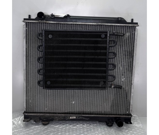 AFTERMARKET RADIATOR WITH BUILT IN COOLER FOR A MITSUBISHI DELICA SPACE GEAR/CARGO - PA4W