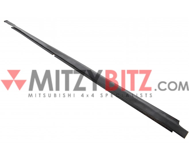 DOOR WINDOW BELT LINE WEATHERSTRIP FRONT RIGHT FOR A MITSUBISHI L200 - K77T