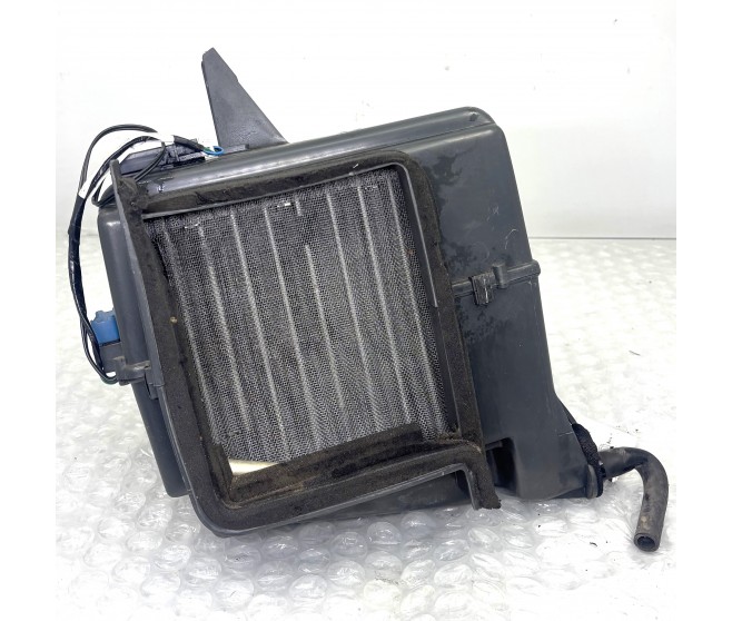 AIR CON COOLING UNIT FOR A MITSUBISHI L200 - K76T