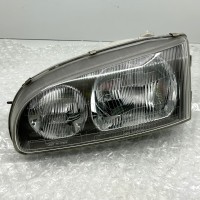 FRONT LEFT HEADLIGHT