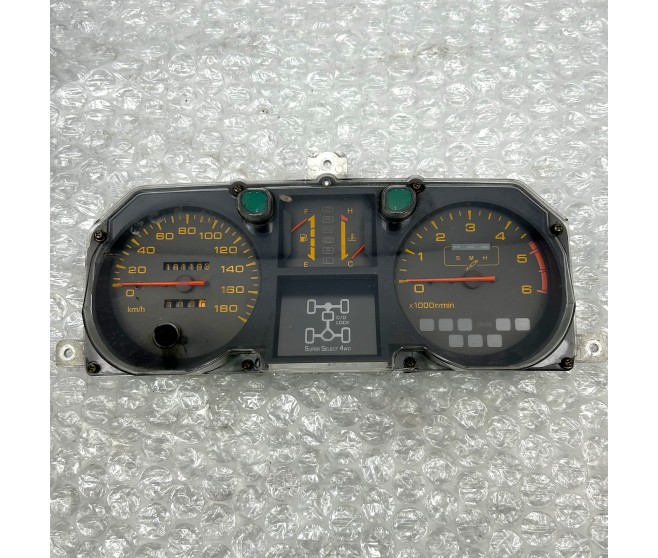AUTOMATIC SPPEDO CLOCK  SPARES OR REPAIRS  MR115006 FOR A MITSUBISHI PAJERO/MONTERO - V44W