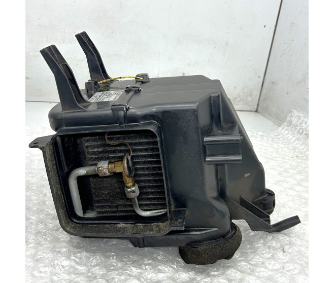 AIR CON COOLING UNIT FOR A MITSUBISHI PAJERO JR - H57A