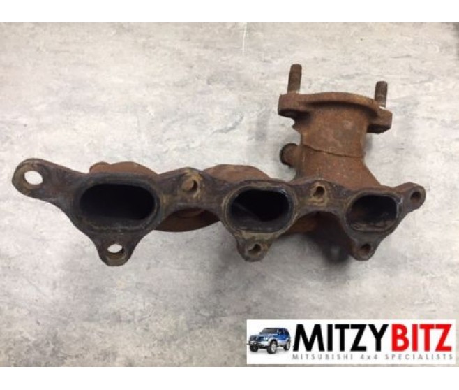 LEFT SIDE EXHAUST MANIFOLD  FOR A MITSUBISHI MONTERO SPORT - K86W