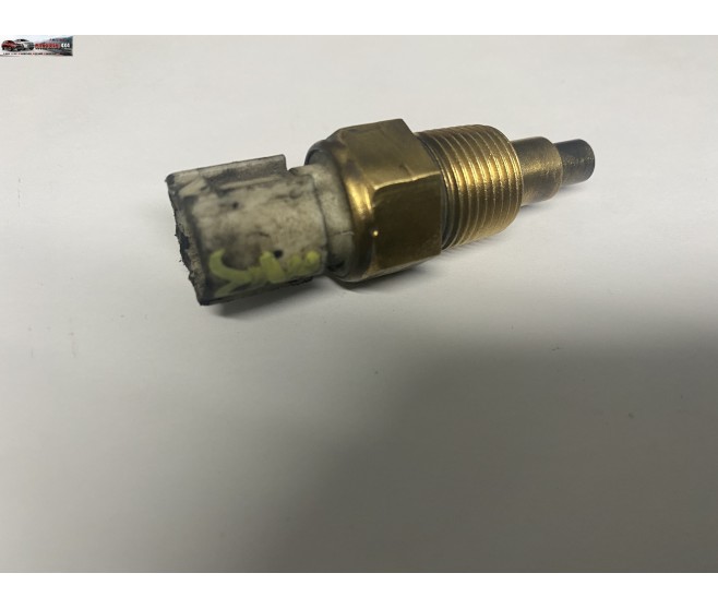 WATER TEMPERATURE SWITCH FOR A MITSUBISHI SPACE GEAR/L400 VAN - PD4W