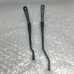 FRONT WIPER ARMS FOR A MITSUBISHI L200 - K65T