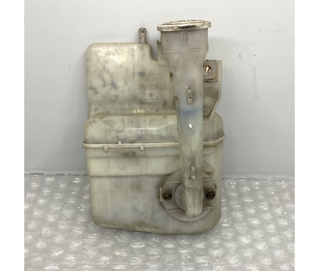 WINDSHIELD WASHER TANK