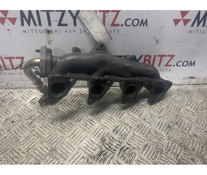 EXHAUST MANIFOLD WITH MD301299 EGR PIPE  FOR A MITSUBISHI DELICA TRUCK - P05T