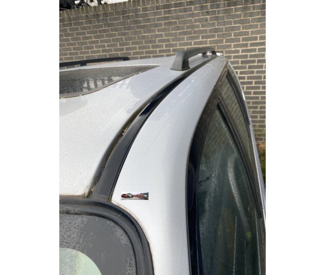 LEFT SIDE ROOF GUTTER DRIP MOULDING TRIM ( COLLECTION ONLY ) FOR A MITSUBISHI SHOGUN SPORT - K80,90#