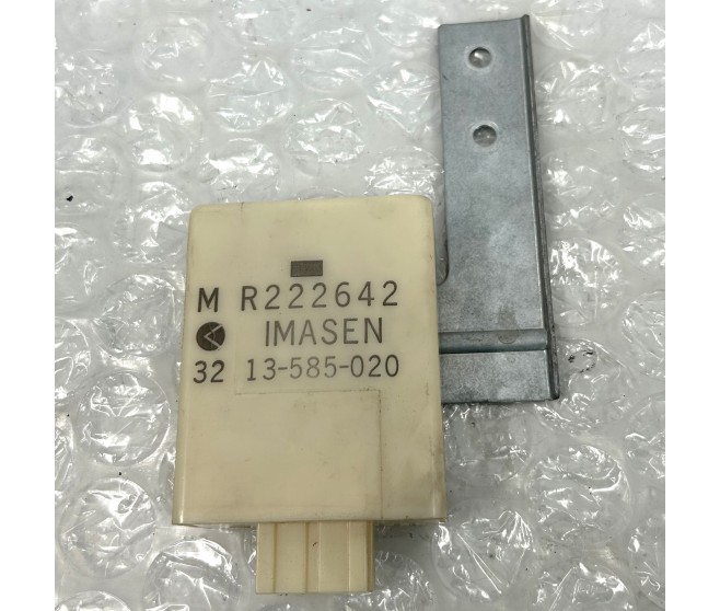 4WD INDICATOR CONTROL UNIT FOR A MITSUBISHI L200 - K74T