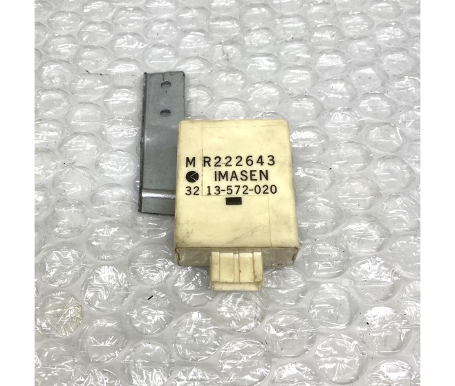 4WD INDICATOR CONTROL UNIT MR222643 FOR A MITSUBISHI L200 - K74T