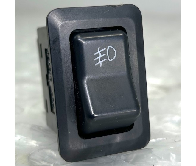 FRONT FOG LIGHT LAMP SWITCH FOR A MITSUBISHI NATIVA - K96W