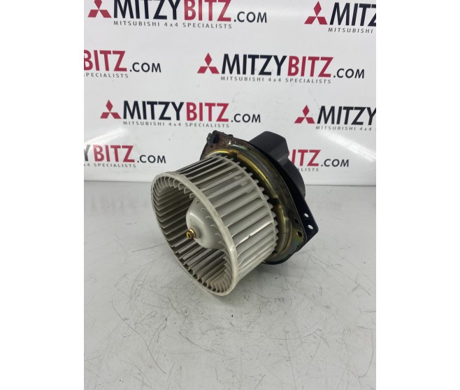 REAR HEATER BLOWER FAN AND MOTOR FOR A MITSUBISHI SPACE GEAR/L400 VAN - PA3W
