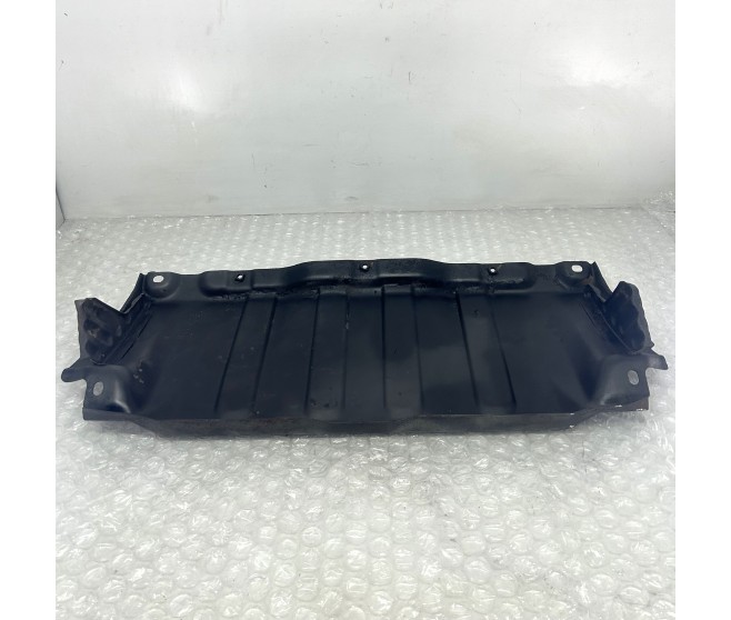 UNDER ENGINE SUMP GUARD SKID PLATE FOR A MITSUBISHI GENERAL (BRAZIL) - EXTERIOR