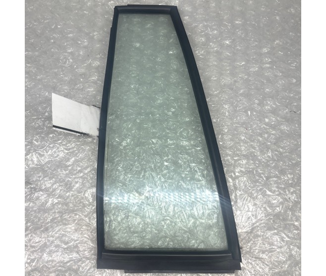 STATIONARY DOOR GLASS REAR LEFT FOR A MITSUBISHI MONTERO SPORT - K96W