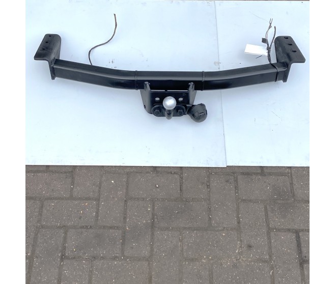 TOWBAR FOR A MITSUBISHI MONTERO SPORT - K96W