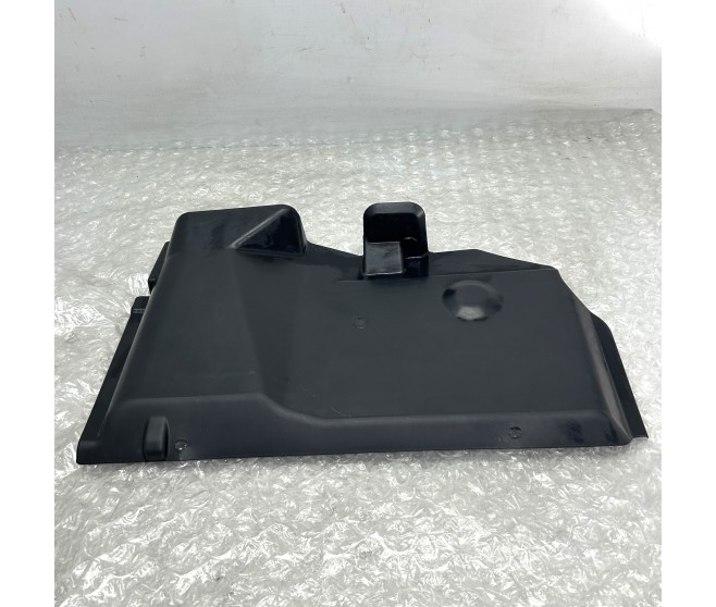 HEATER UNDER COVER FOR A MITSUBISHI K99W - 3500/4WD - ZX(WIDE),5FA/T / 1996-05-01 - 2001-08-31 - 
