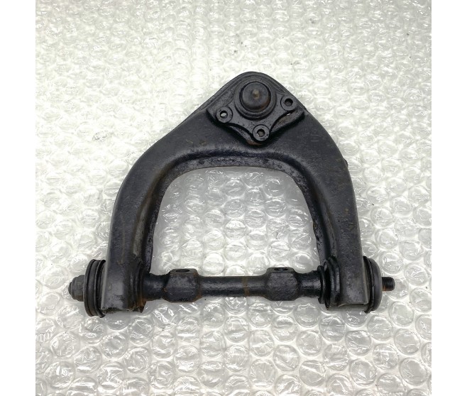 UPPER SUSP ARM FRONT RIGHT FOR A MITSUBISHI V30,40# - UPPER SUSP ARM FRONT RIGHT