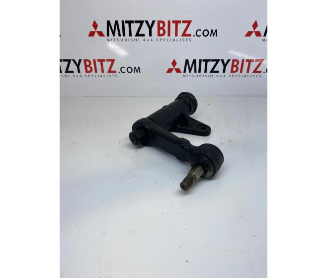 STEERING IDLER ARM FOR A MITSUBISHI L200 - K66T