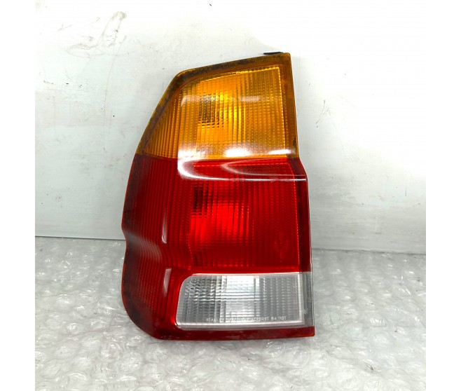 BODY LIGHT REAR LEFT FOR A MITSUBISHI CHALLENGER - K96W