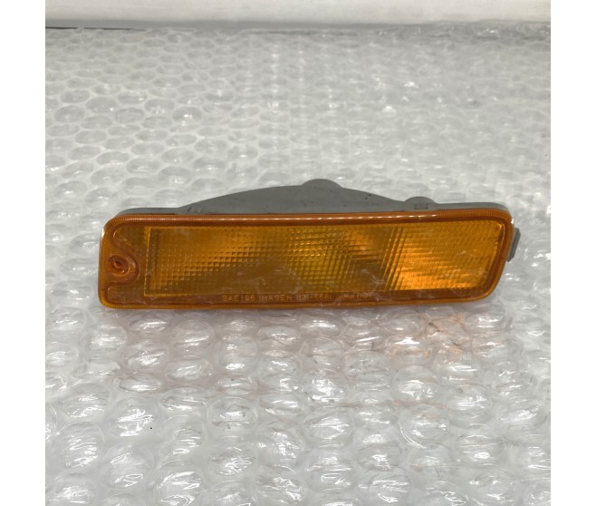 INDICATOR LAMP FRONT LEFT FOR A MITSUBISHI K90# - FRONT EXTERIOR LAMP