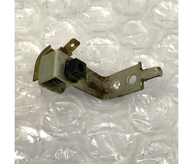 PARKING BRAKE SWITCH FOR A MITSUBISHI PAJERO/MONTERO - V98V