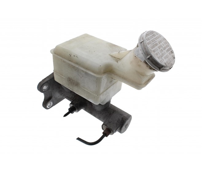 BRAKE MASTER CYLINDER  FOR A MITSUBISHI DELICA SPACE GEAR/CARGO - PD4W