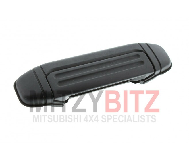 REAR RIGHT OUTSIDE DOOR HANDLE FOR A MITSUBISHI DOOR - 